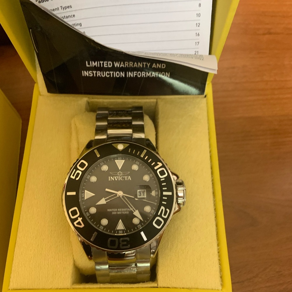 Invicta submariner watch